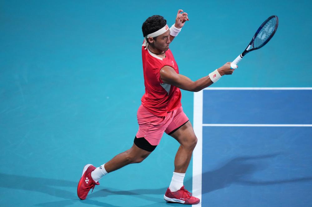 每体：由于拉什福德未来不确定，巴萨关注努萨、福法纳和马拉