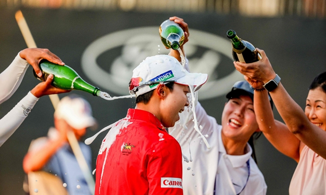 迪亚斯本赛季19场已送出6次助攻，超过上赛季整个赛季